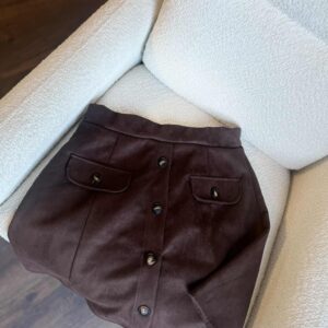 Stilingas velveto sijonas